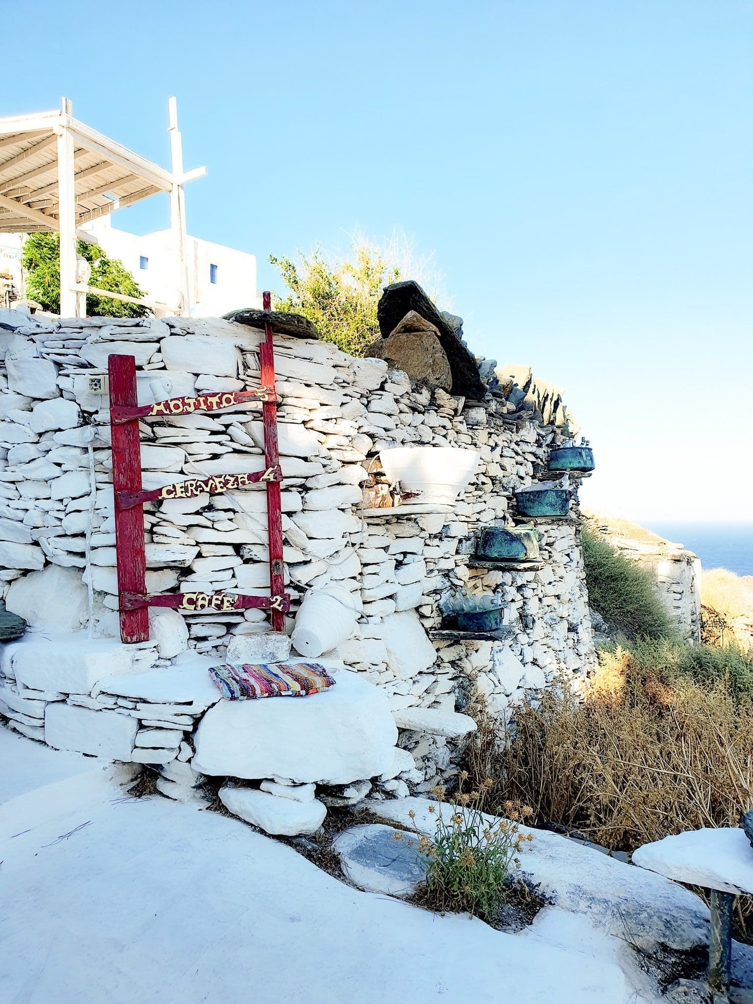 Cavo Bar in Kastro Sifnos