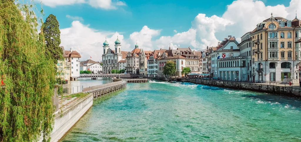 View of Lucerne and river, reasons why Lucerne is worth visiting!
