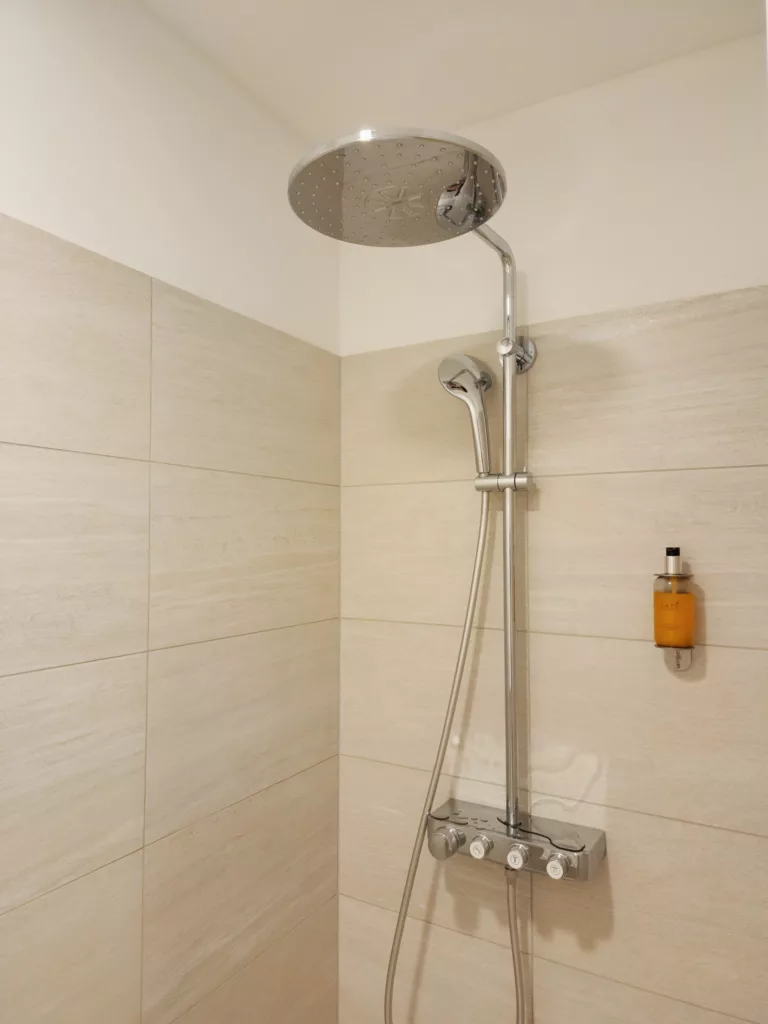 Perfect walk in rainfall shower at Hotel Pizzeria Sonne