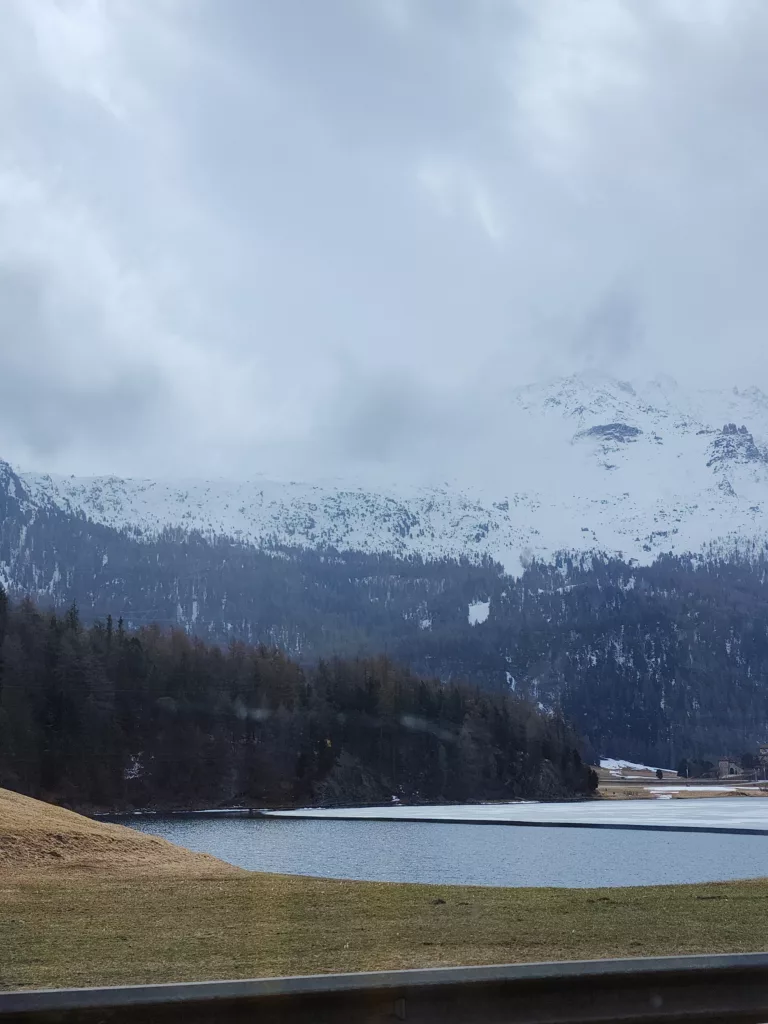 Bus from St Moritz to Lake Como