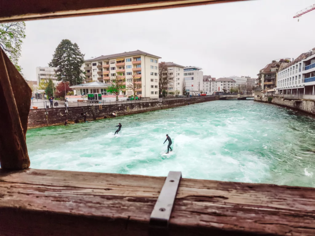 River surfers at Thun