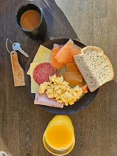 delicious breakfast at Hattvika Lodge