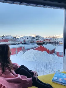 Beautiful windows at Hattvika Lodge Lofoten Islands