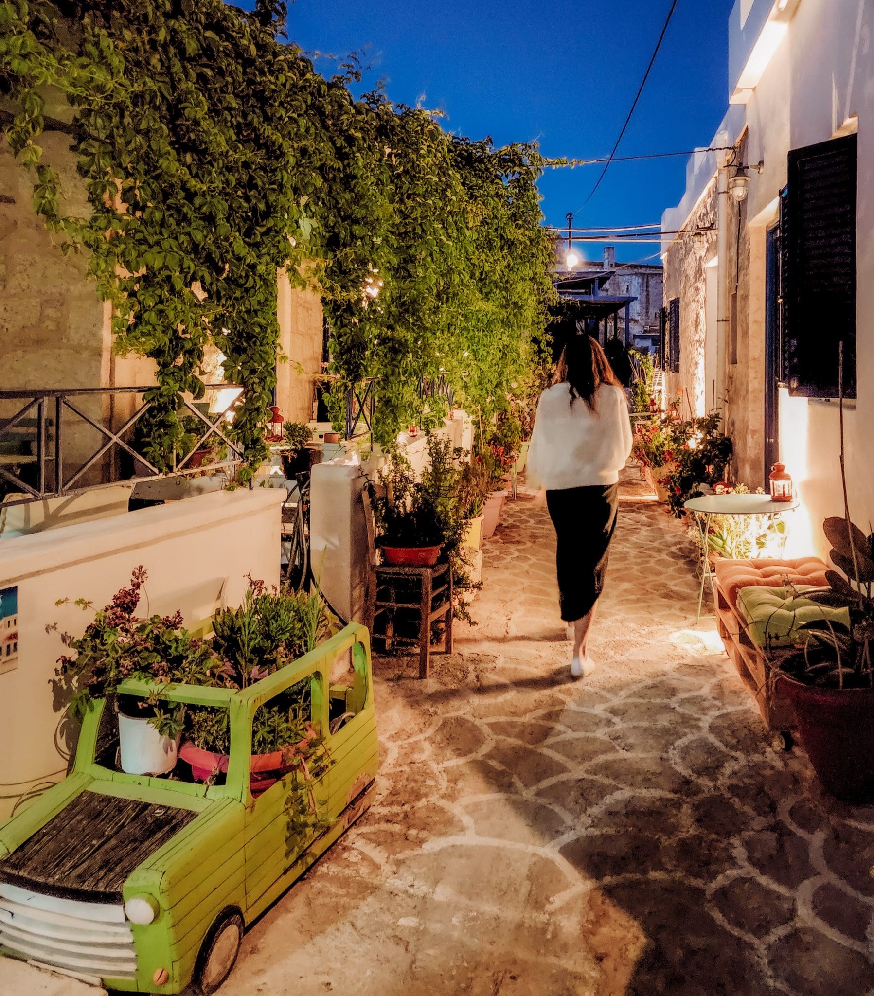 Kimolos Chorio at night is charming