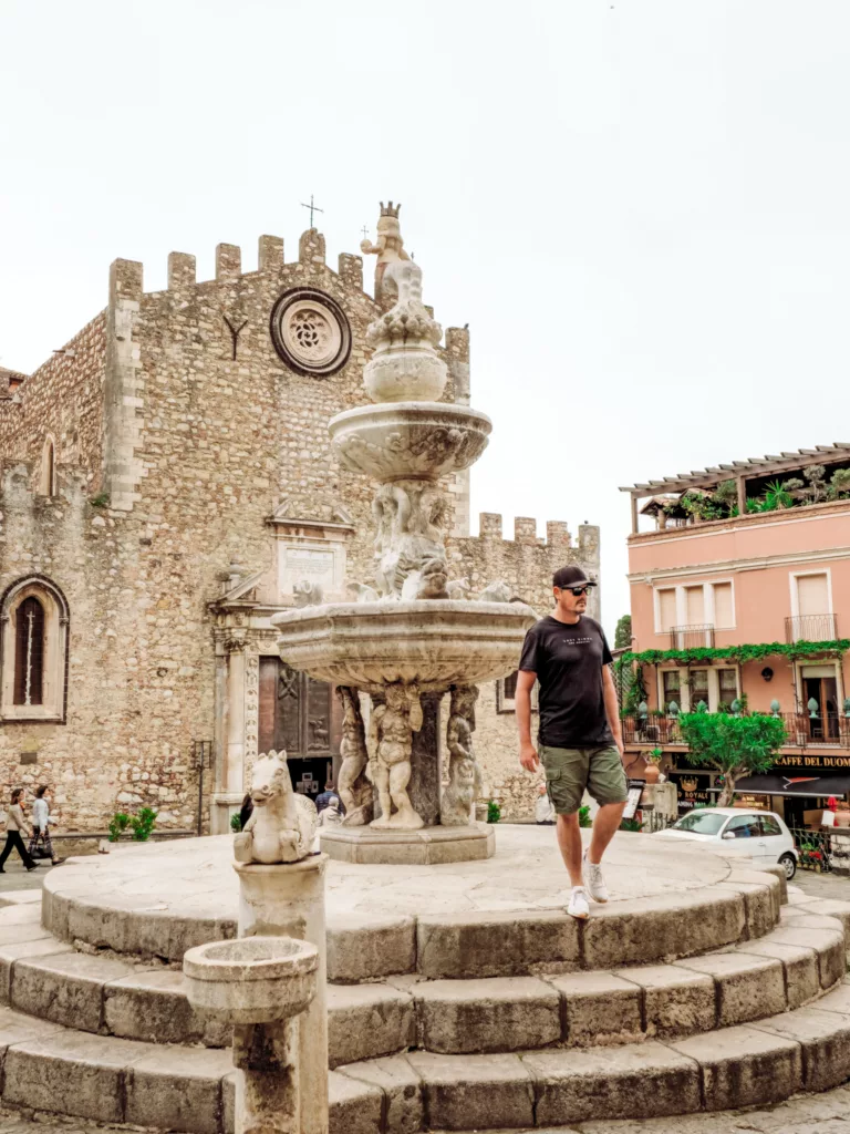The Taormina Duomo with the fountain and mike, Taormina, Sicily