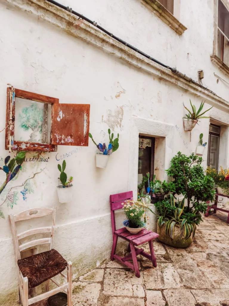 Pretty details of Locorotondo, Puglia