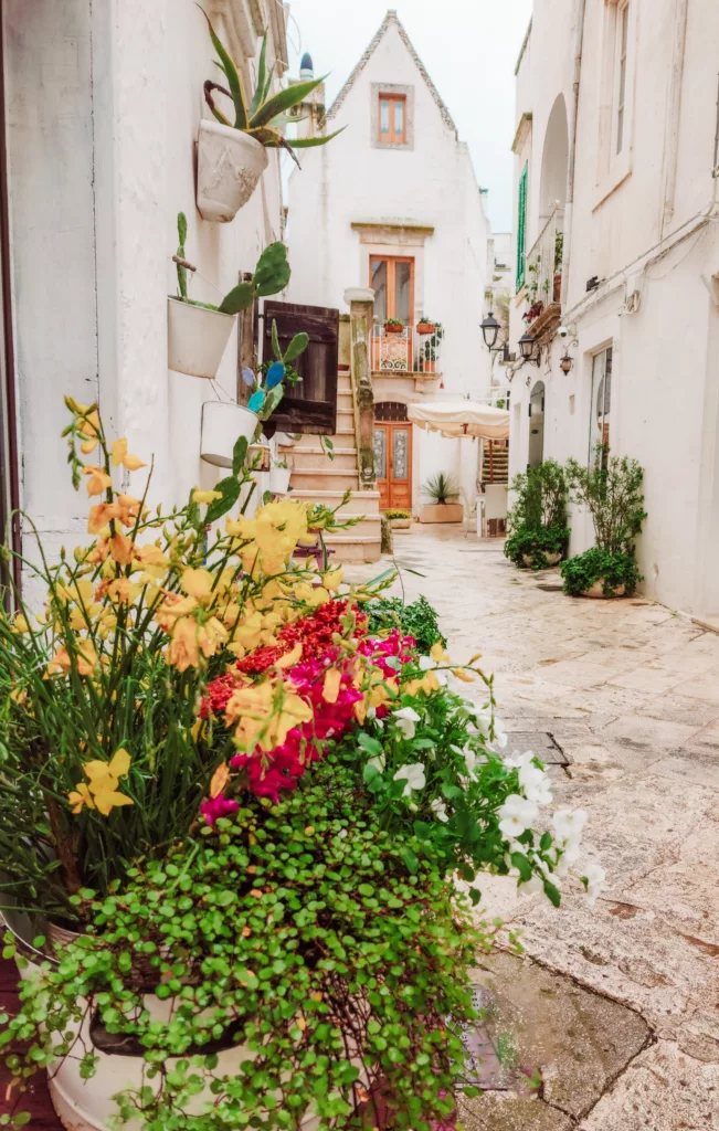 Pretty details of Locorotondo, Puglia