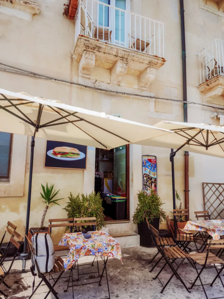 Alimentari Randieri Lucia great deli in Ortigia Sicily