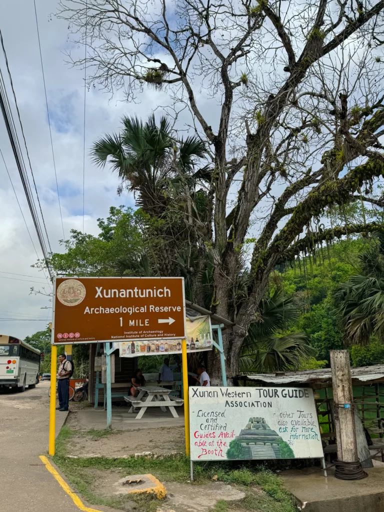 Xunantunich Mayan Ruins ferry san ignacio Belize